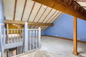 Loft Room- click for photo gallery